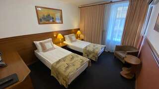 Гостиница Красный Терем Санкт-Петербург Комната стандарт с двумя односпальными кроватями-2